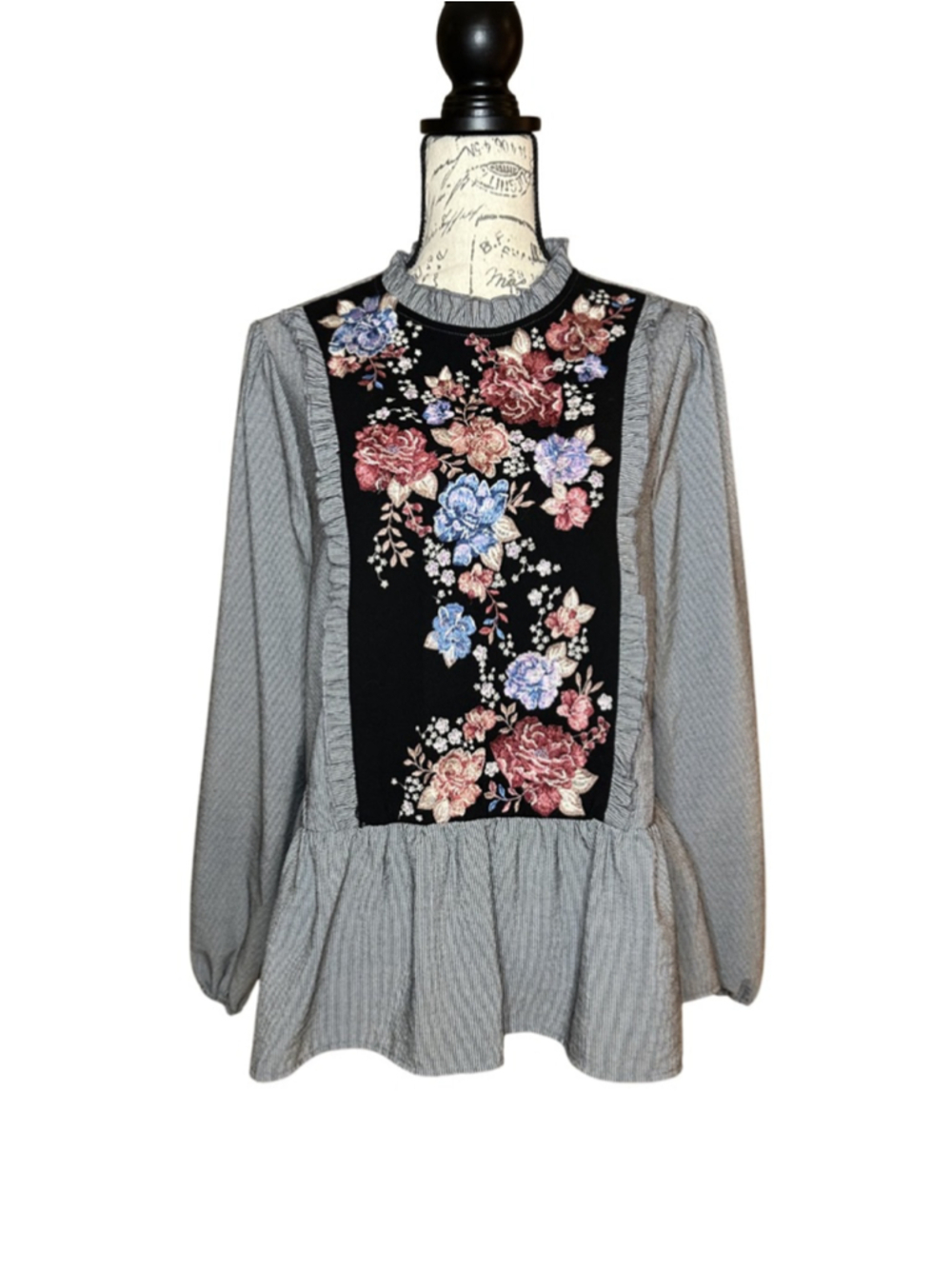 Savanna Jane Size Small Floral Embroidered Boho Striped Peplum Style Blouse